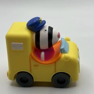 Peppa Pig Peppa's Adventures Little Buggy Zoe Zebra in Yellow Mail Truck 3”X3”